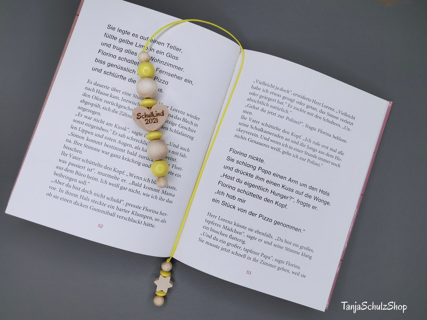 Kinder - Lesezeichen - Bücherwurm - Schulanfänger - Geschenkidee zur Einschulung - personalisiert mit dem Namen des Kindes